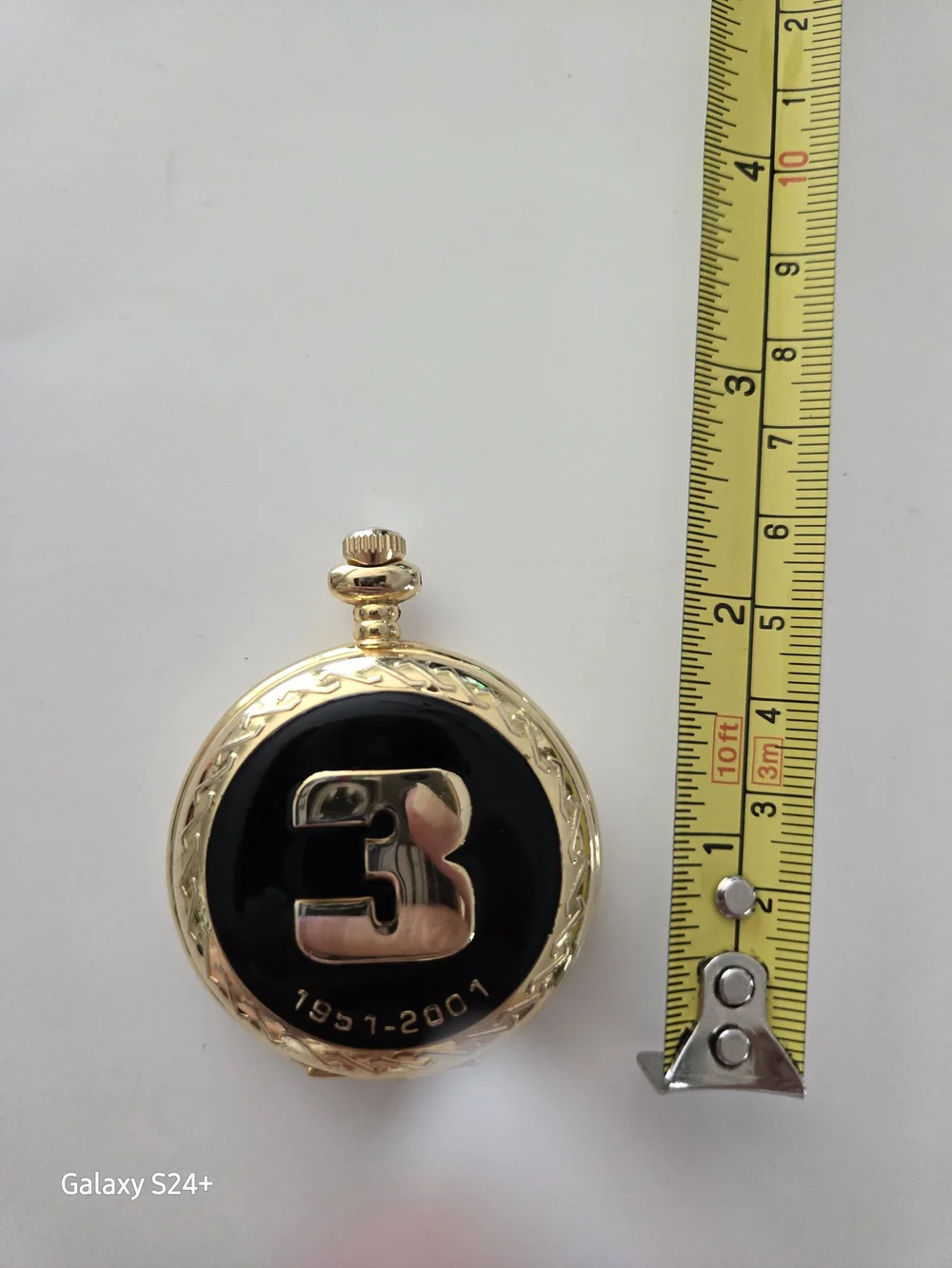 N/A gold tone